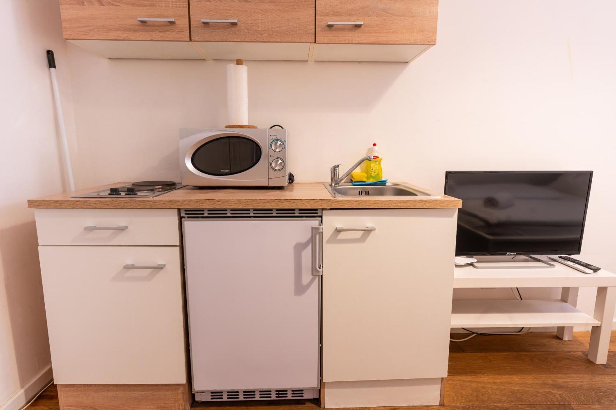 Vienna City Apartments - Metro 1160 Bécs Kültér fotó